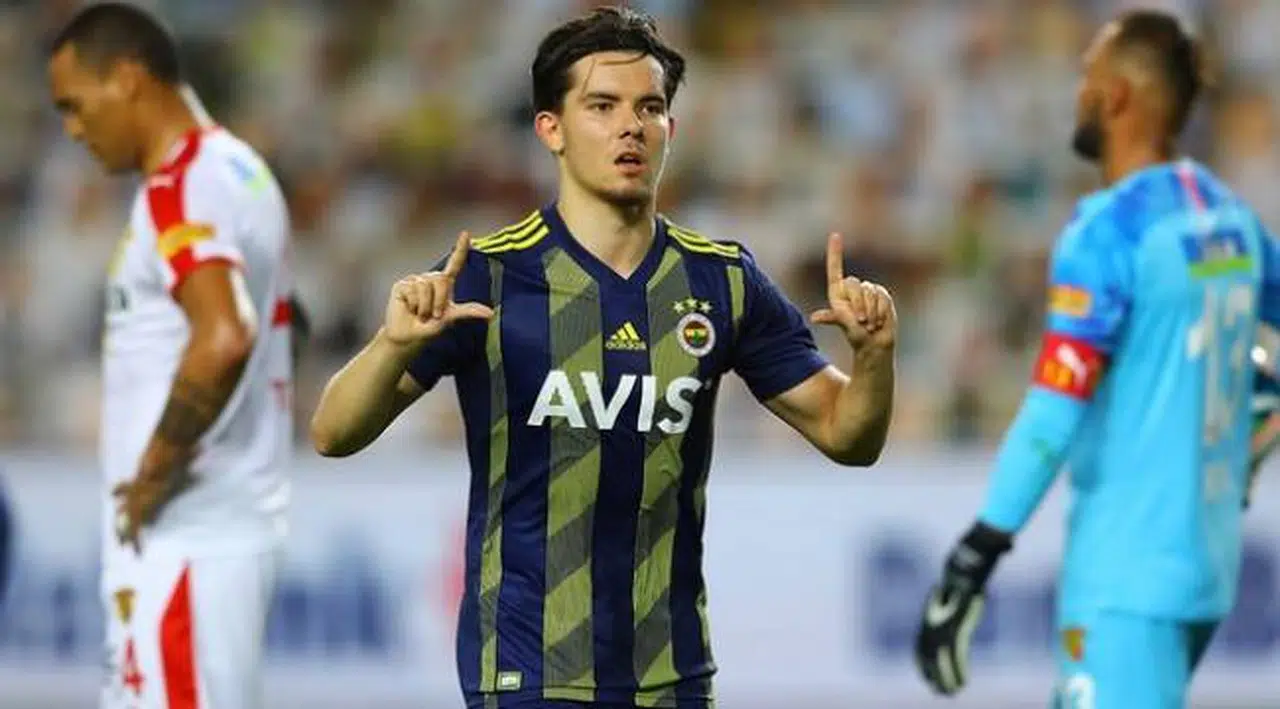 Ferdi Kadıoğlu, Fenerbahçe'yi sırtladı