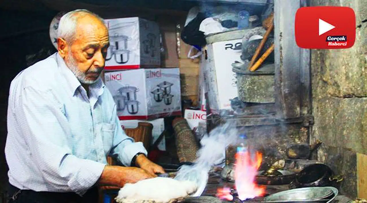 Son kalay ustası 70 yıldır bakırı sevgiyle parlatıyor