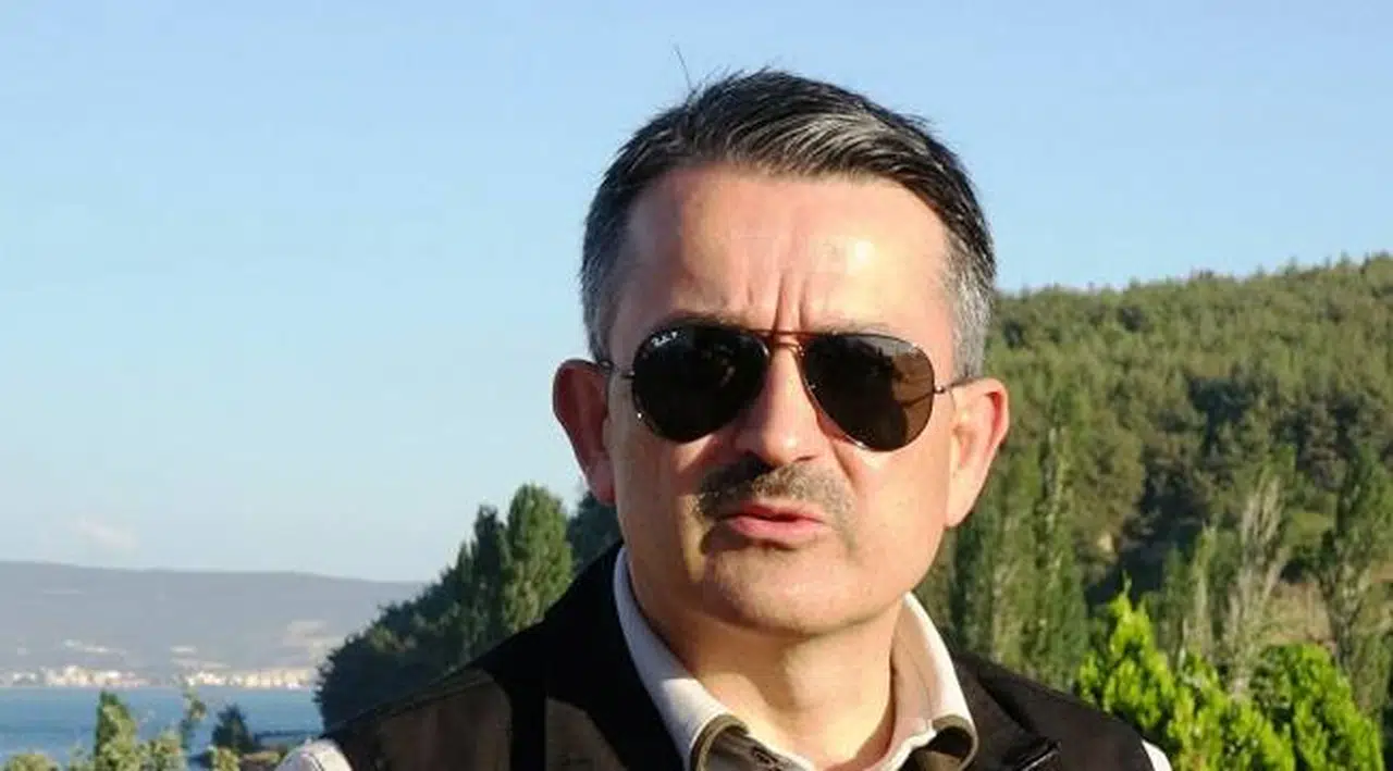 Bakan Pakdemirli: Menderes'teki orman yangını ile ilgili 1 kişi gözaltına alındı