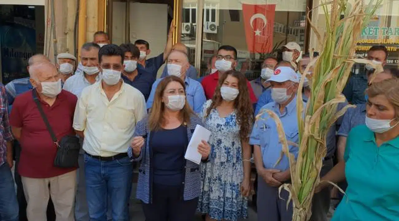 ÇAL,ÇİVRİL, BAKLAN’DA SU SORUNU İÇİN YAPILACAK TOPLANTININ YERİ DEĞİŞTİ; ÇİFTÇİYE HABER VERMEDİLER