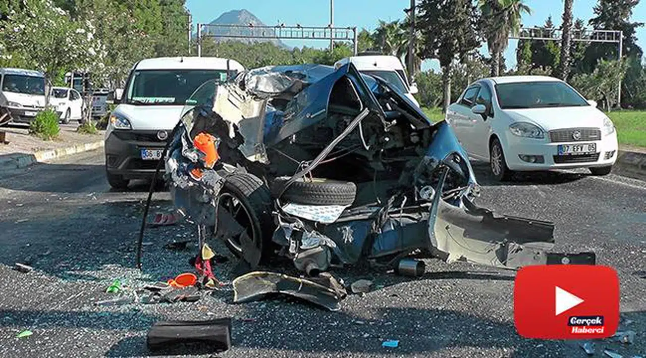Freni patlayan otobüs kırmızı ışıkta bekleyen araçların arasına daldı