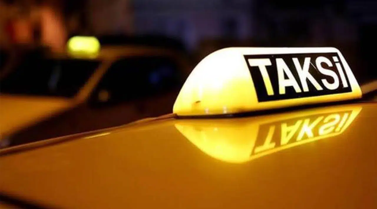 İzmir'de taksilerin kilometre ücreti 4.30 TL’ye yükseltildi