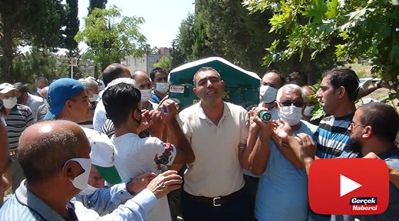 Kızlarının düğününde birlikte dans ettiği kocası tarafından 24 saat sonra öldürülen kadına son veda