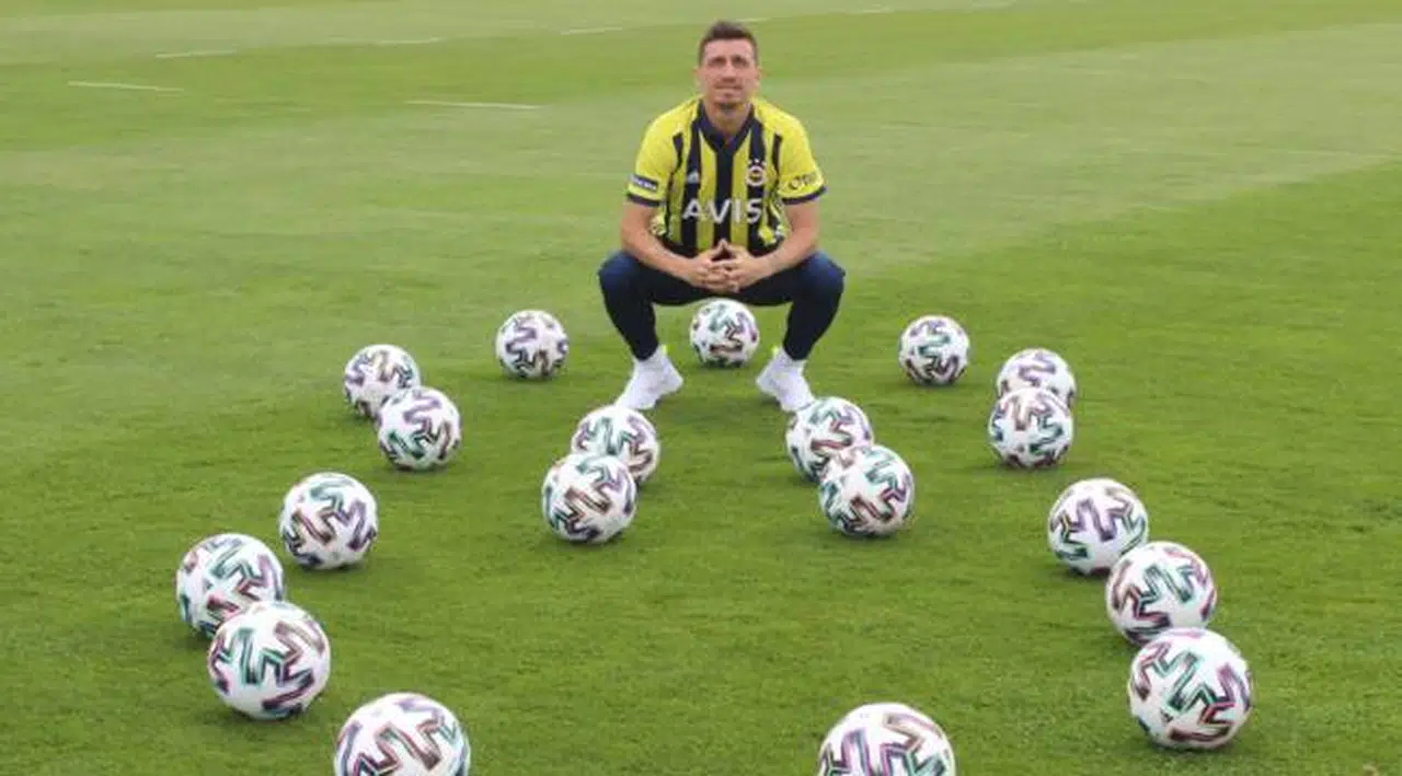 Mert Hakan Yandaş: Fenerbahçe bu ülkenin en büyük kulübü, sonunda hayal ettiğim yerdeyim