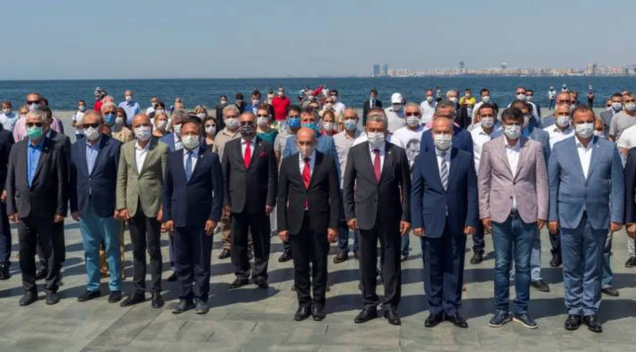 Soyer, CHP İzmir İl Örgütü’nün düzenlediği 30 Ağustos törenine katıldı