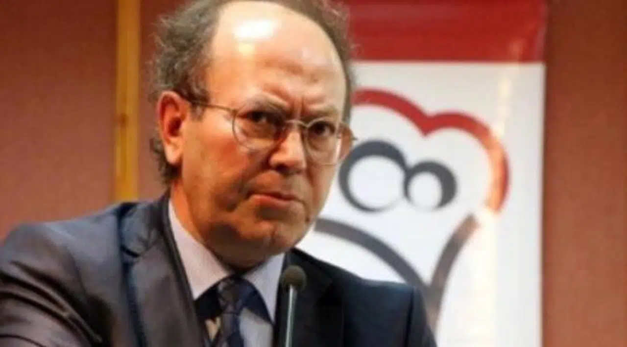 Yusuf Kaplan: Başörtüsü açma trendi yaygınlaşıyor, alarm zilleri çalıyor