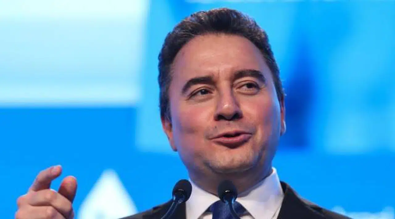 Ali Babacan'dan sağlık durumu ciddi olan Mesut Yılmaz'a destek mesajı