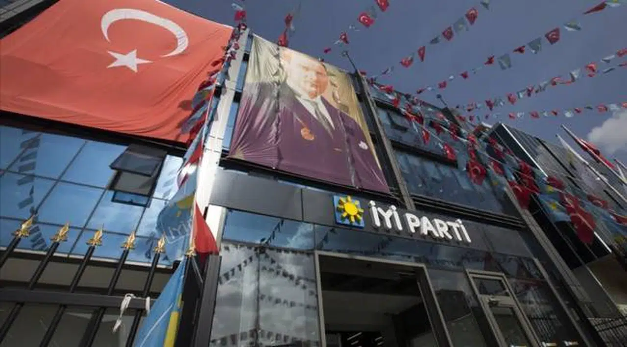 İYİ Parti 2. Olağan Kurultayı başladı