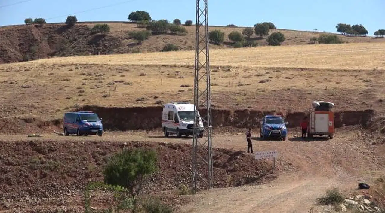 Koyununu kurtarmak isteyen çoban boğularak can verdi