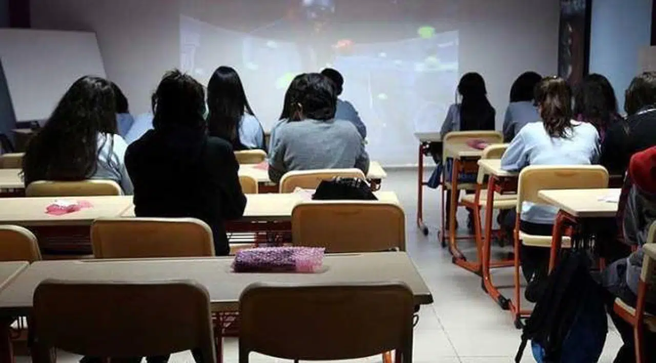 MEB'den özel okullar için yüz yüze eğitim kararı