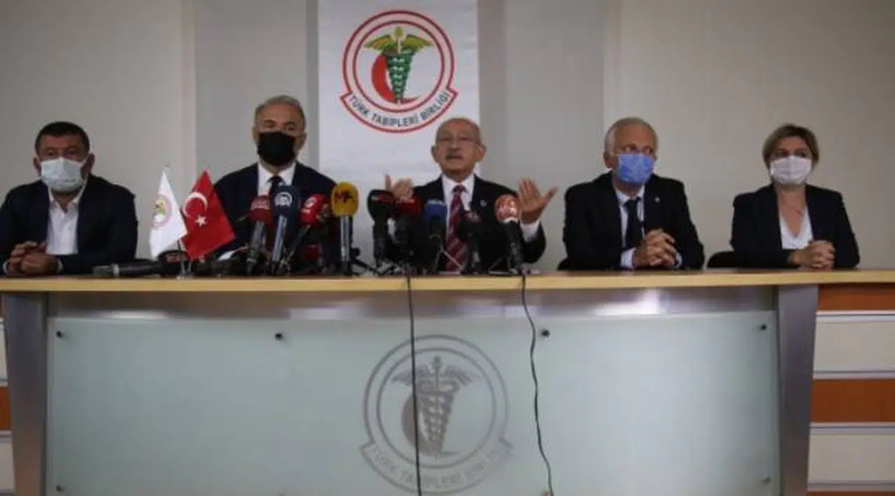 MHP'den Kılıçdaroğlu'nun TTB ziyaretine tepki: Yakasına takılan siyah kurdele, kendisini hangi kirli güçlere teslim ettiğinin utanç nişanesi