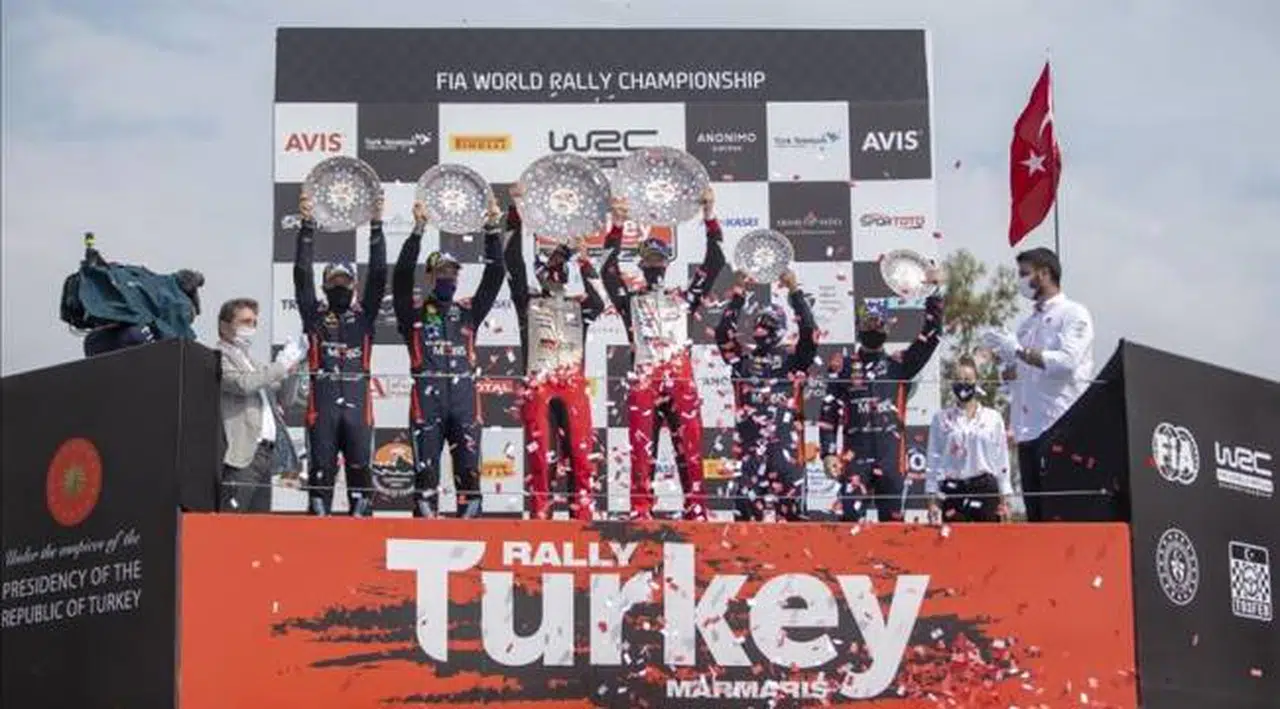 Türkiye Rallisi'nin galibi Büyük Britanyalı pilot Elfyn Evans oldu