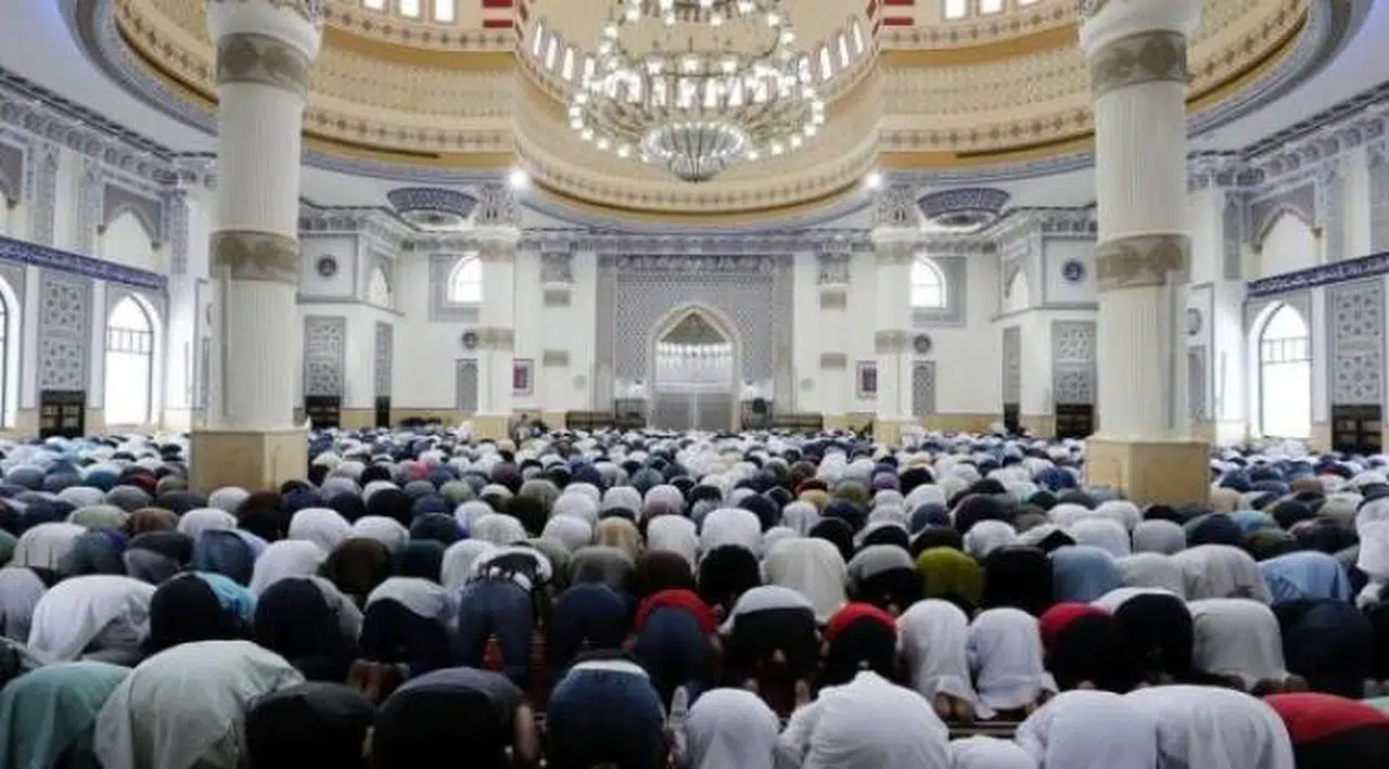 6 bakanlığı geride bırakan bütçeye sahip Diyanet vatandaşlardan para istedi!