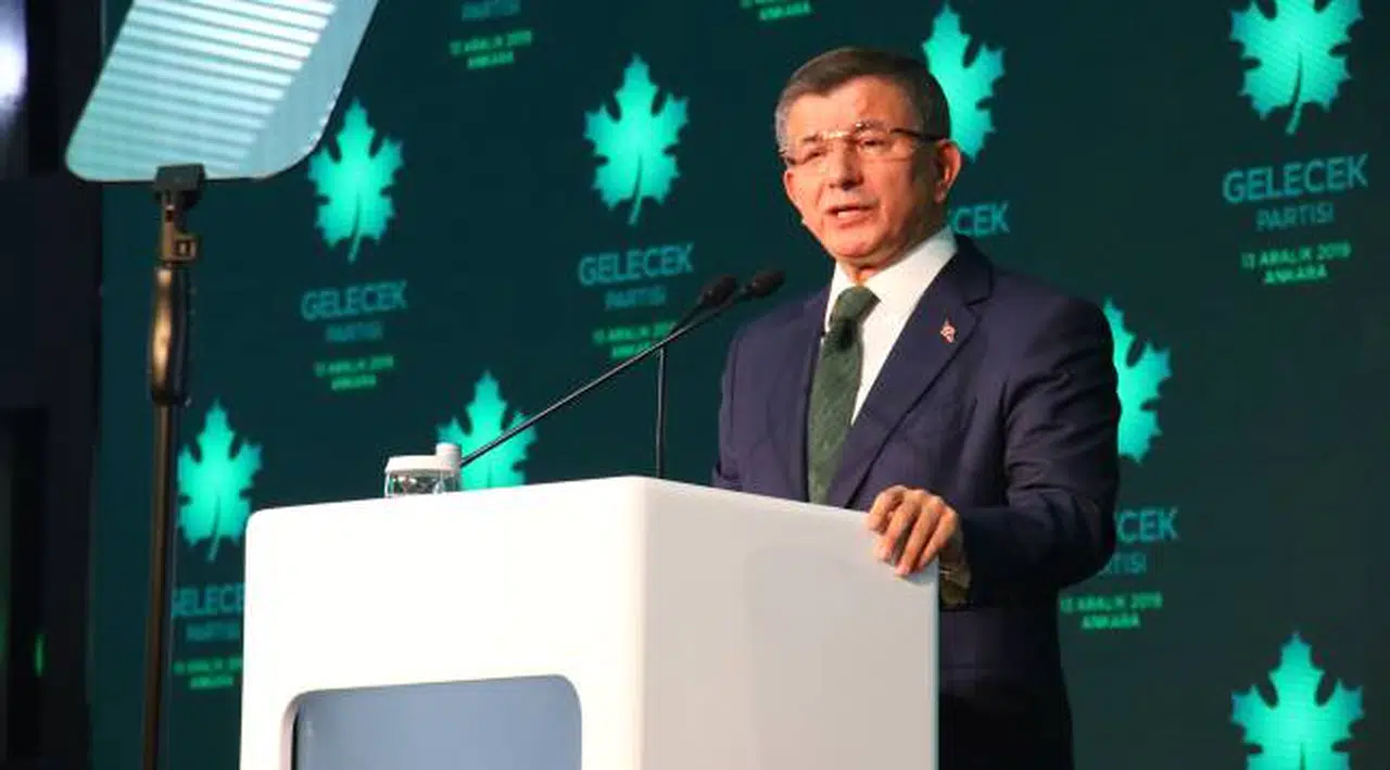 Davutoğlu'ndan Erdoğan'a 'mümin' tepkisi: Milletimizin başındaki en büyük musibet aile şirketine dönmüş olan bu iktidardır