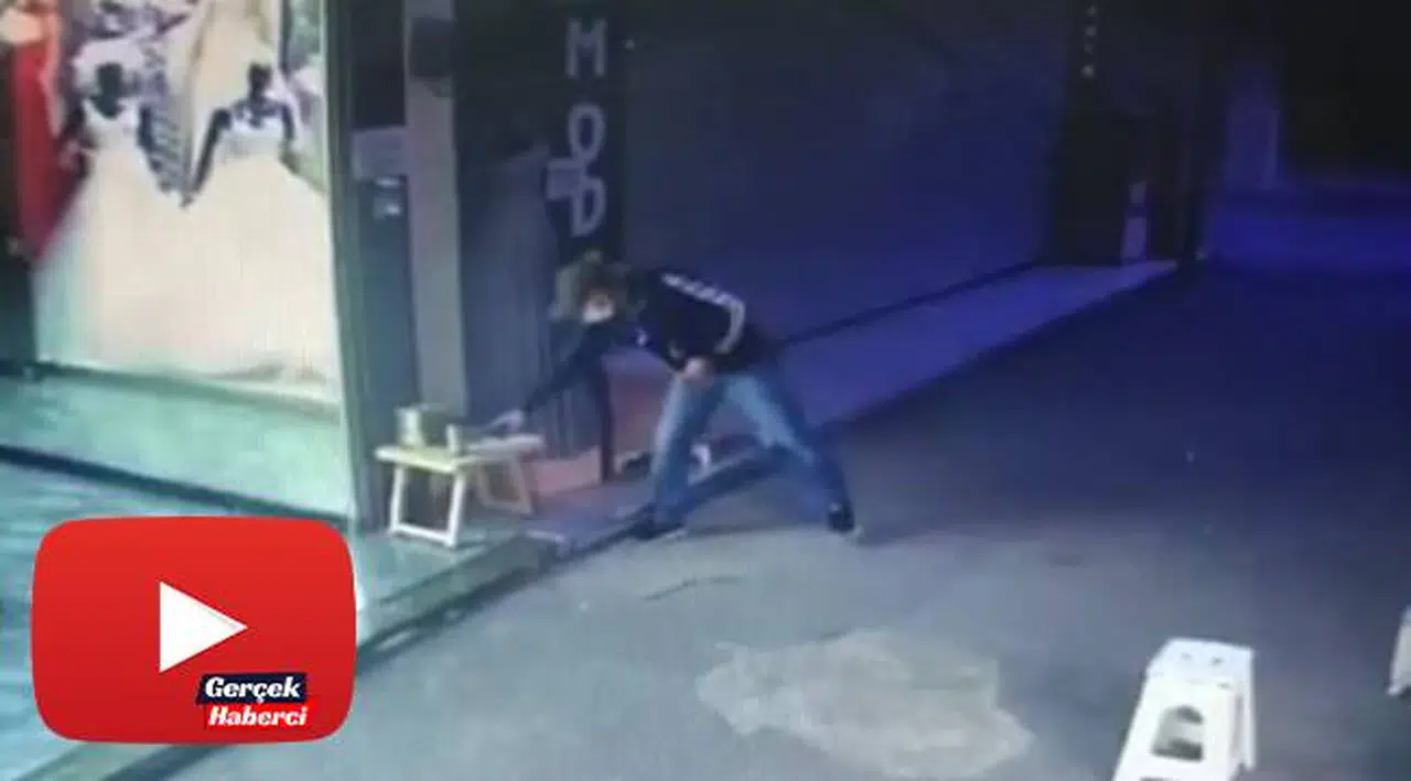 Cep telefonu hırsızlığı kamerada