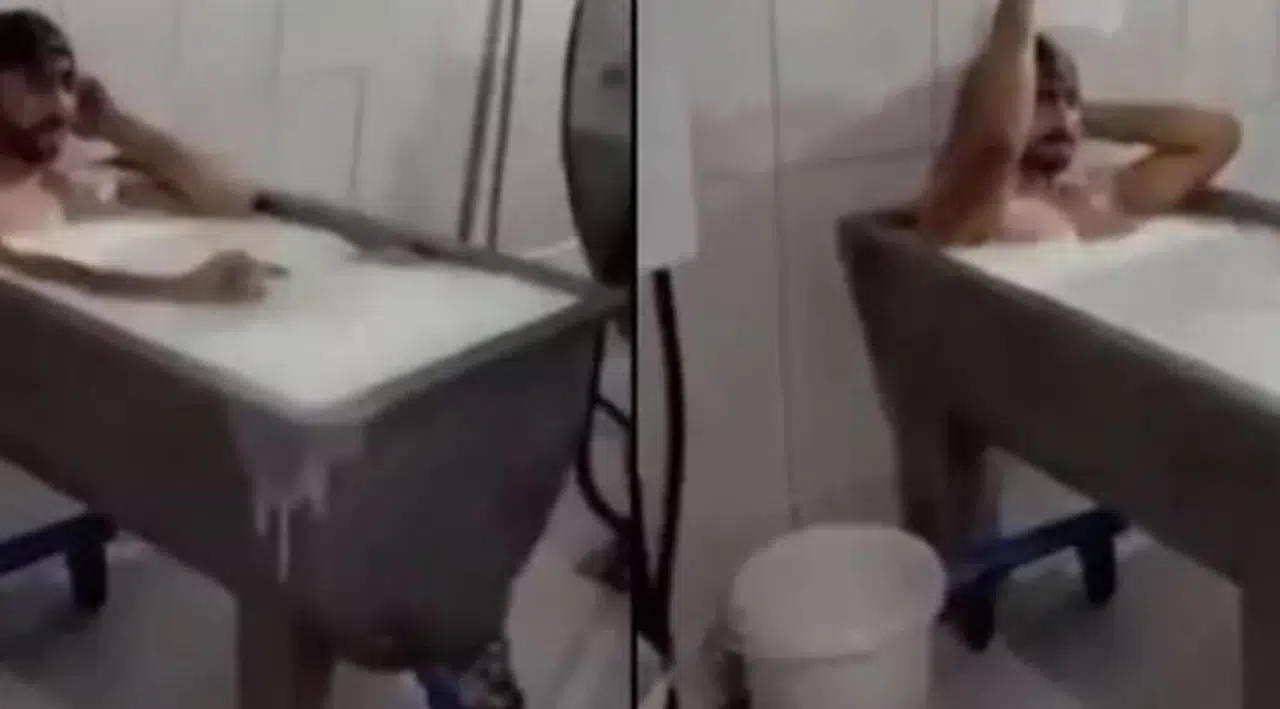 Süt fabrikasında skandal... Kazanın içine girip banyo yaptı!
