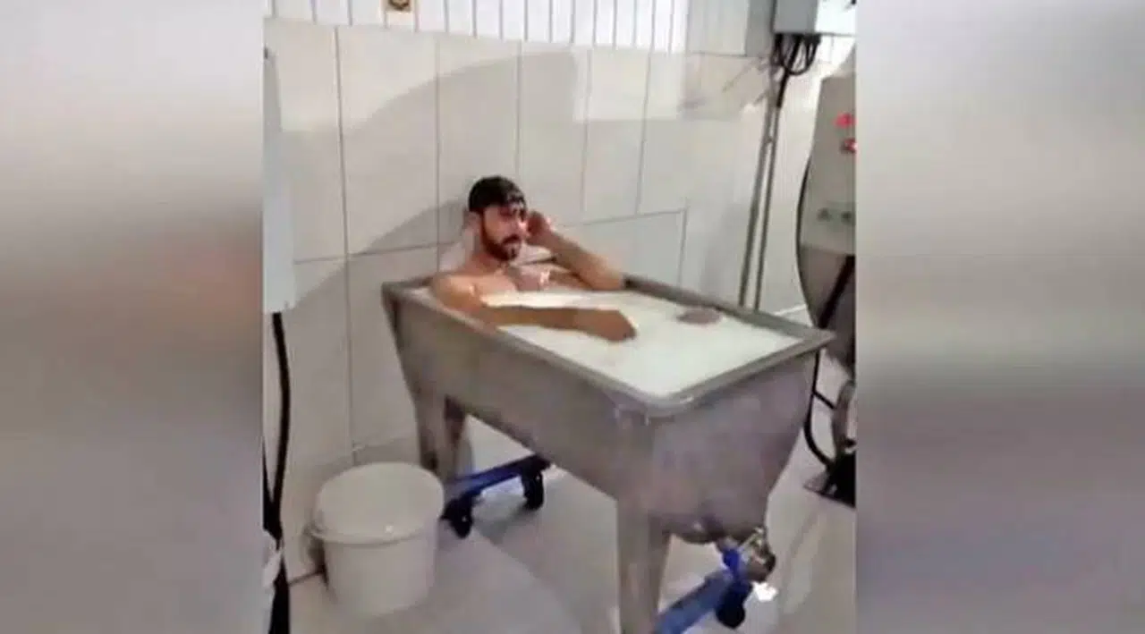 Süt kazanında 'banyo keyfi': 2 kişi tutuklandı