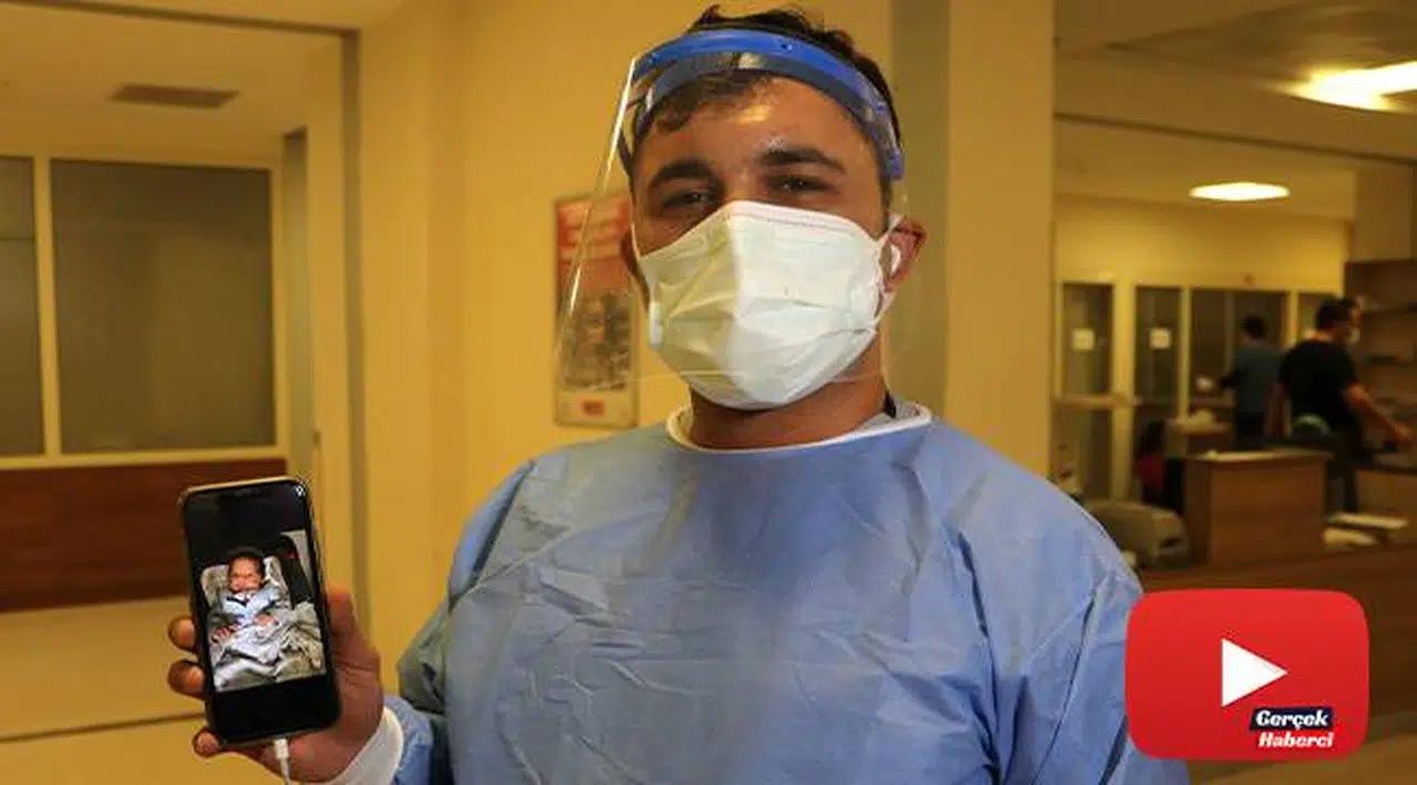Doktor baba 1 aylık evladına dokunamamanın üzüntüsünü yaşıyor