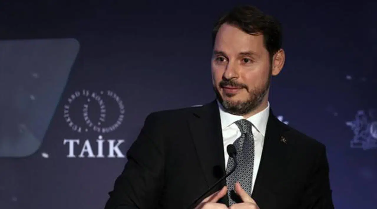 Ekonomist Emin Çapa: Berat Albayrak'ın nerede olduğunu merak eden benden başka kimse yok mu?