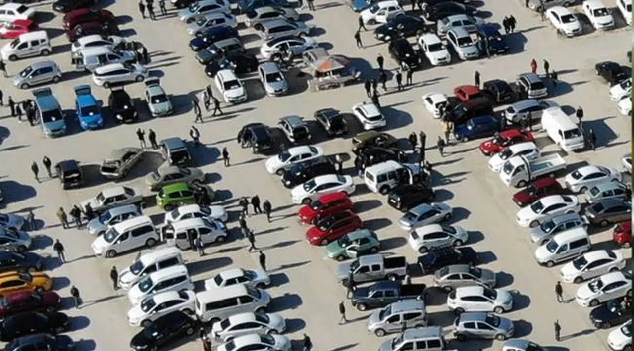 İkinci el otomobilde bir yıl sonra fiyat düştü