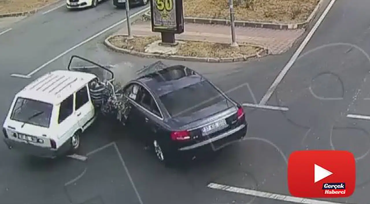 Emniyet kemeri takmayın kadın, otomobilden böyle fırladı