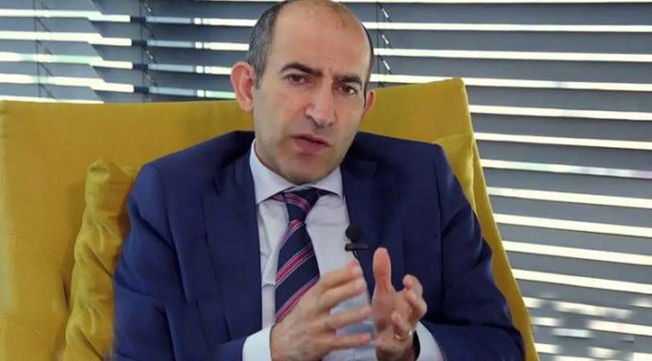 Öğrencilerden kayyum rektör Melih Bulu'ya: Bu okulda sizi isteyen tek kişi Cumhurbaşkanı