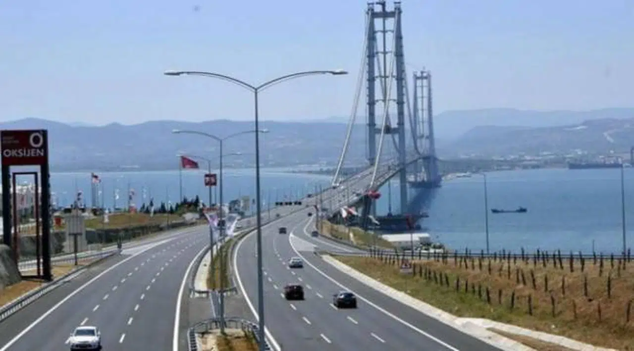 Otoyol ve köprülere büyük zam! İşte yeni ücret tarifeleri...