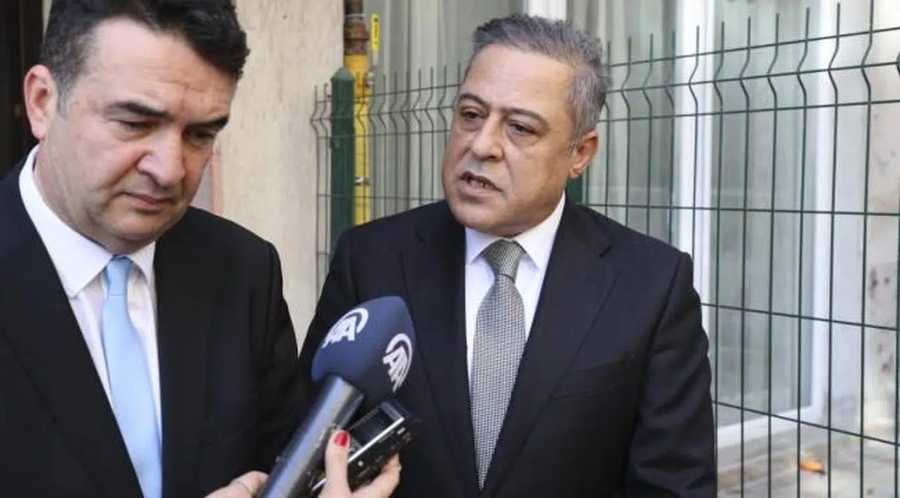 CHP'li iki eski milletvekilinden Deniz Baykal'a ziyaret: Partideki bazı gelişmelerden rahatsızız