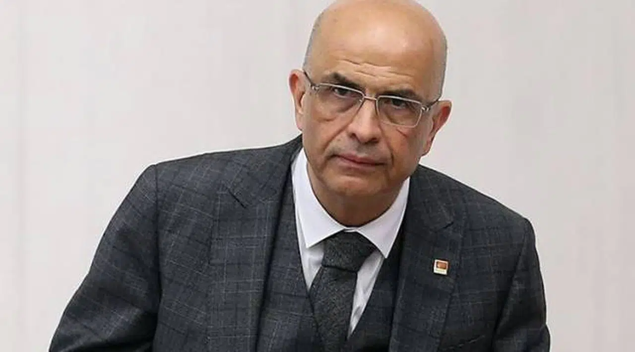 Enis Berberoğlu yeniden milletvekili