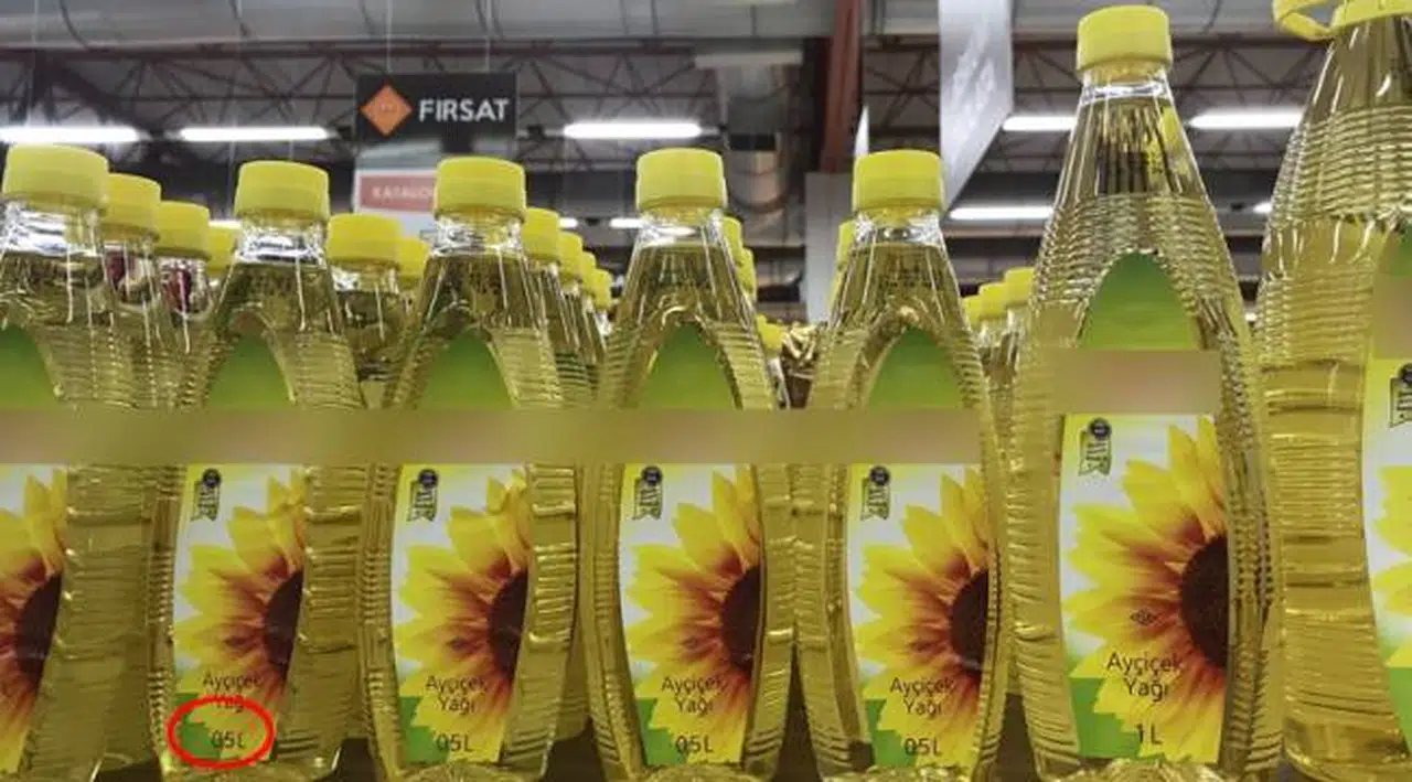 Son bir yılda yüzde 60 zamlanan ayçiçek yağı, yarım litrelik ambalajlarda satılmaya başladı
