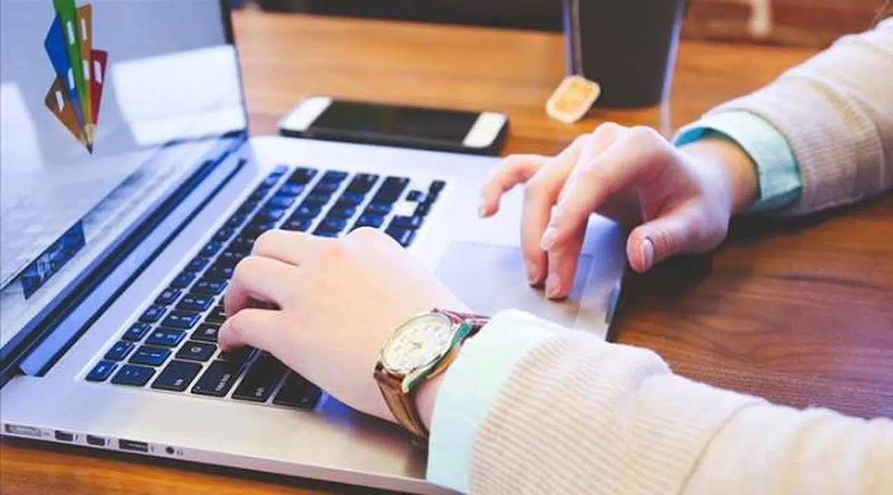 YÖK'ün online eğitim anketinin sonuçları açıklandı: Öğrencilerin yüzde 52'si süreçten olumsuz etkilenmiş