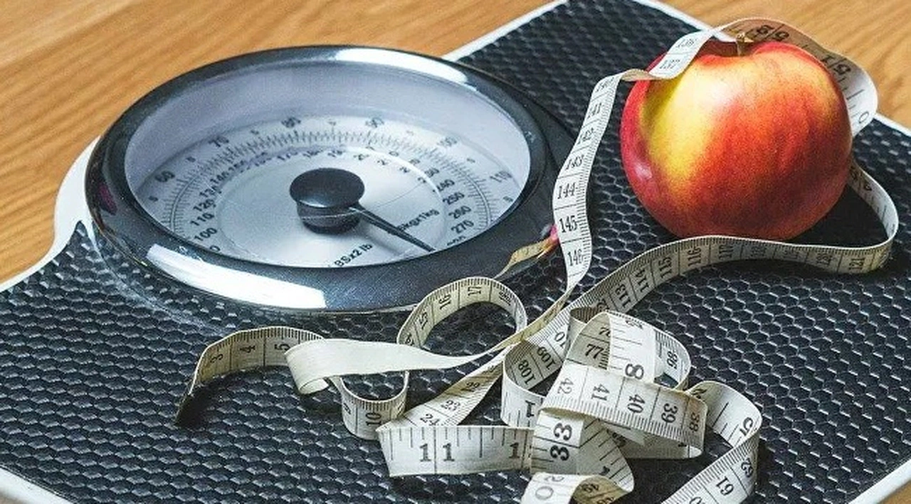 Araştırma: Türkiye’de 10 kişiden altısı salgın döneminde ortalama 6.6 kilo aldı