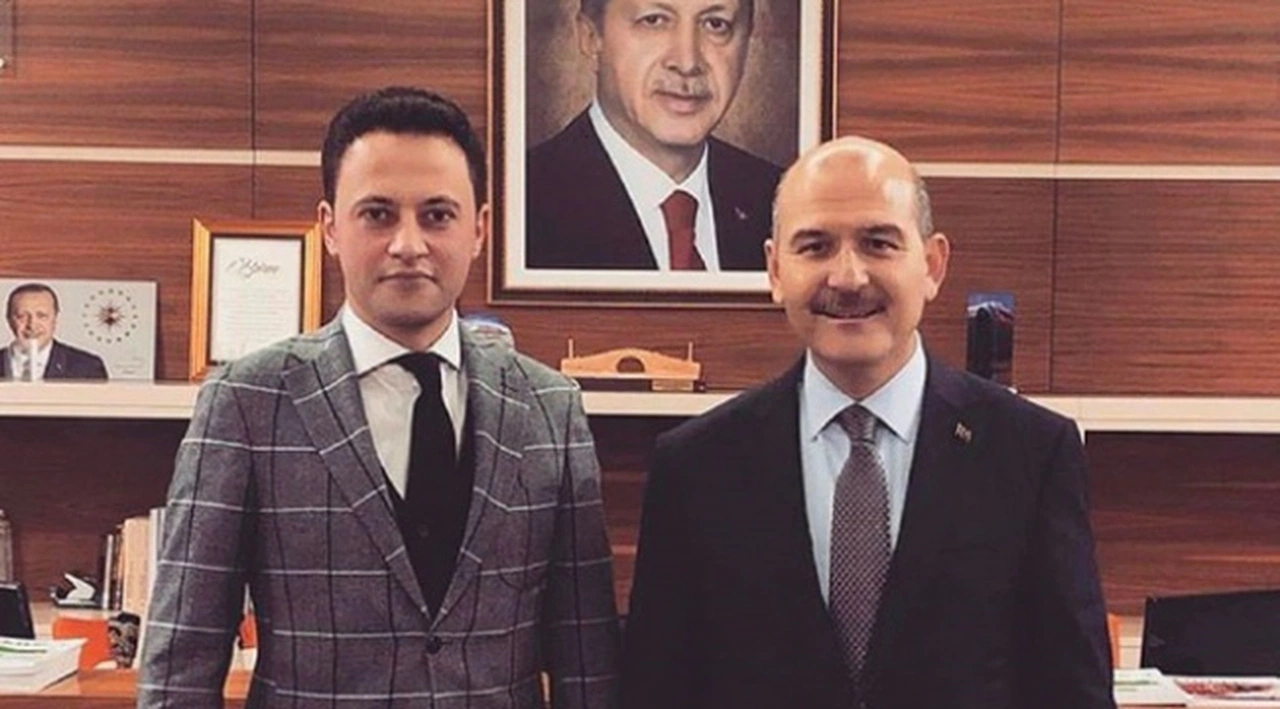 Ayvatoğlu, uyuşturucu kullandığını itiraf etti: Bakanlarla fotoğraf çekerek yeni kapılar açmaya çalıştım
