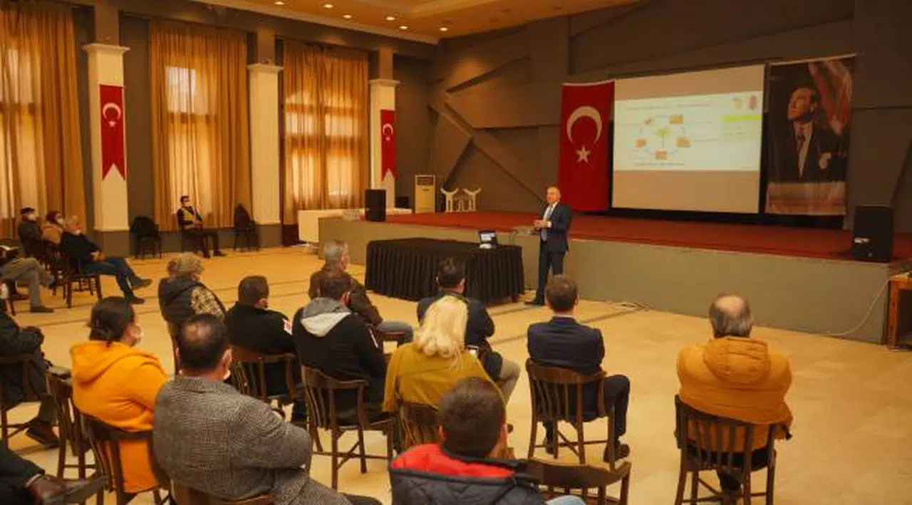 'KIRMIZI' MÜCADELE  İÇİN EĞİTİCİ SEMİNER