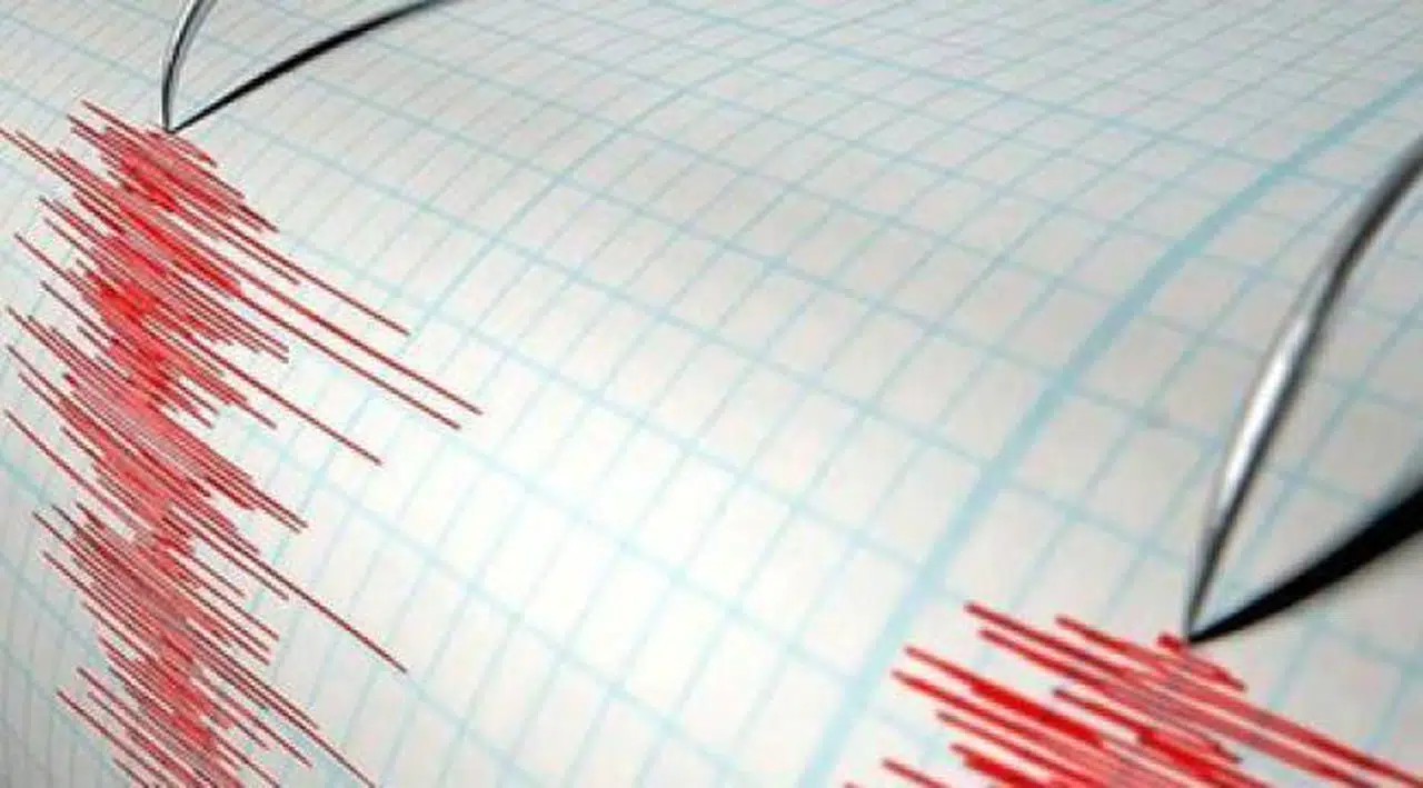 Komşuda şiddetli deprem