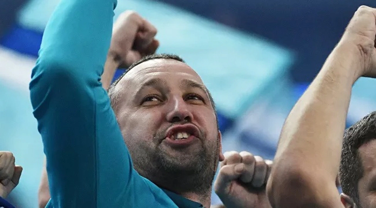 Rus ekibi Zenit, maça gelen taraftarlara ücretsiz koronavirüs aşısı yapmaya başladı