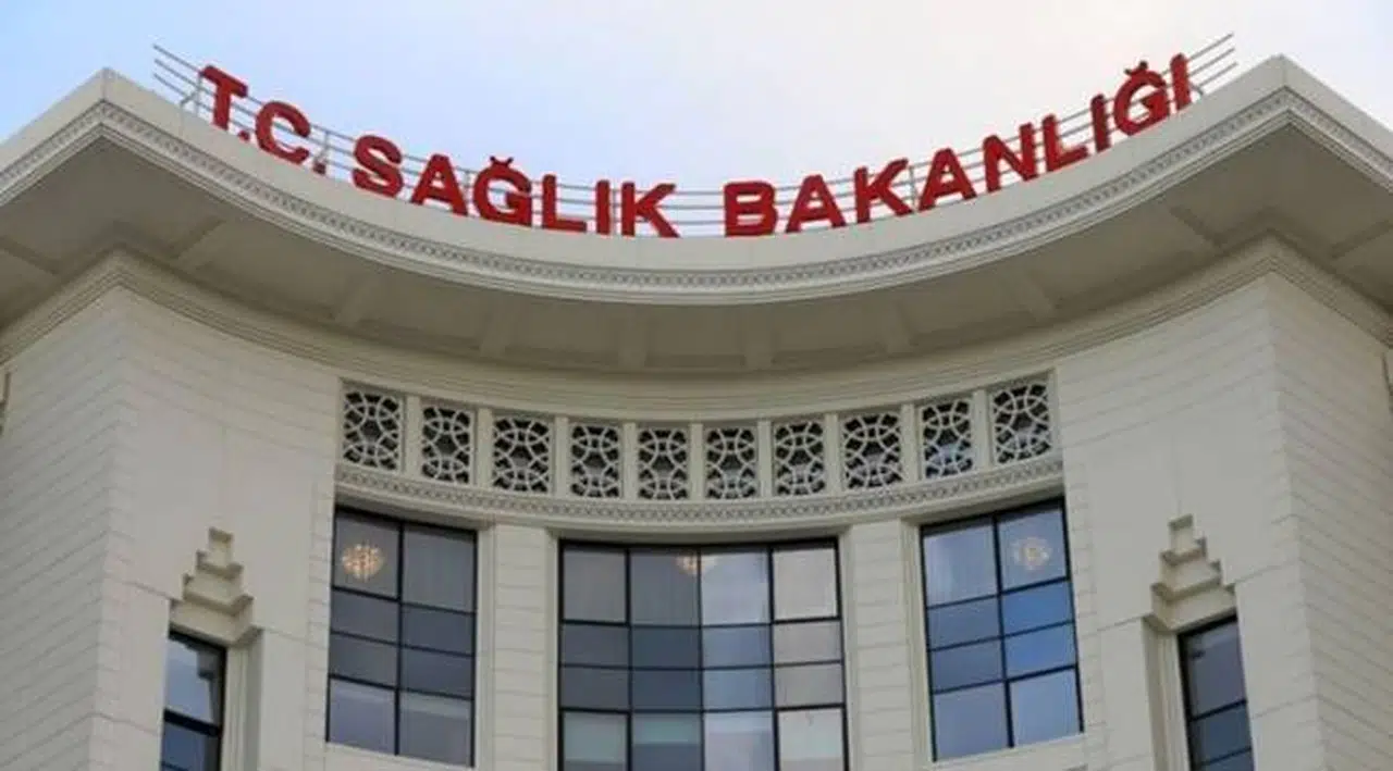 Sağlık Bakanlığı ve kurumlarında normalleşme süreci tedbirleri belirlendi