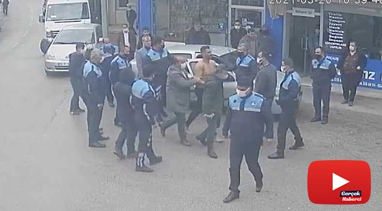Yarı çıplak genç korku dolu anlar yaşattı