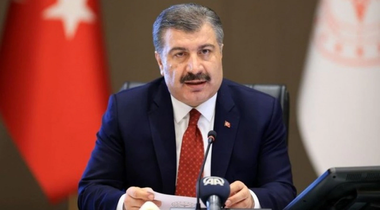 Sağlık Bakanı Fahrettin Koca: Bugün itibariyle yeni bir safhaya geçiyoruz