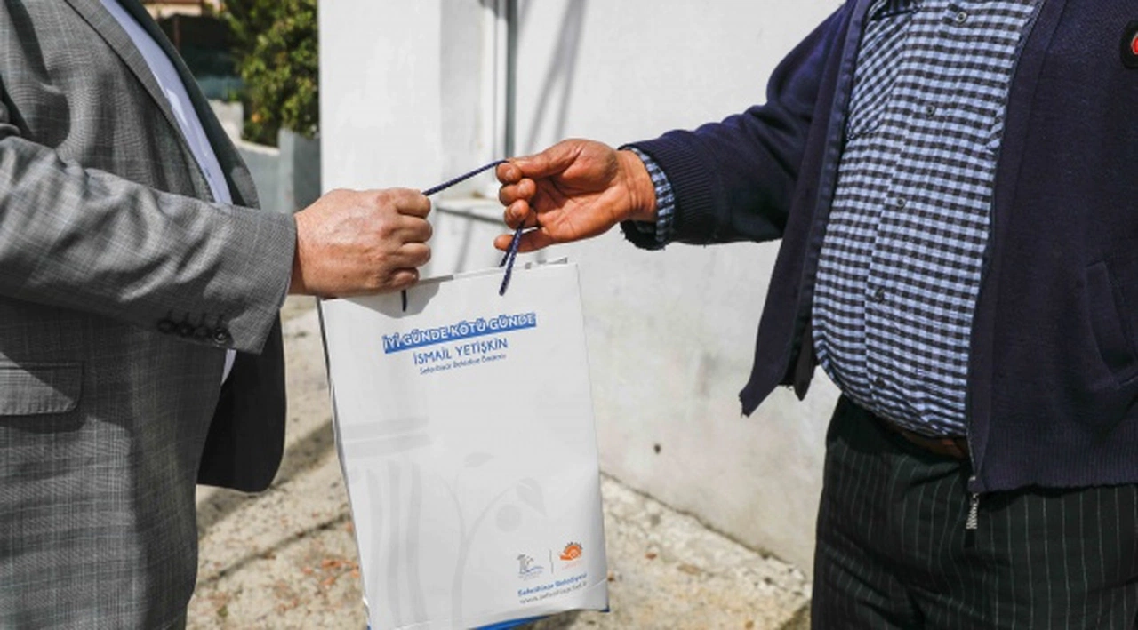 Seferihisar Belediyesi’nden her ay 2 litre zeytinyağı