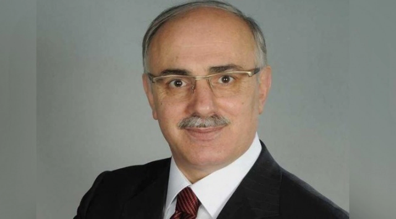 "AA Genel Müdürü acilen istifa etmelidir, bu ne şerefsizliktir?" açıklamasının ardından "Sözümü geri çekiyorum" demişti: Mazhar Yıldırımhan Twitter hesabını kapattı