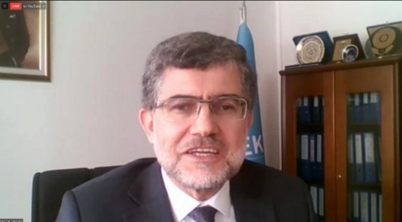 Bürokrat Meclis’te çocuk evliliğini savundu: Nikahsız beraberliklere “sapkın” dedi