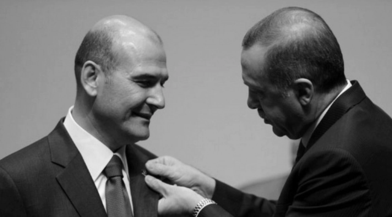 CHP İstanbul Milletvekili Enis Berberoğlu: Ankara kulislerinde konuşuluyor, Erdoğan iki bakandan çok rahatsız