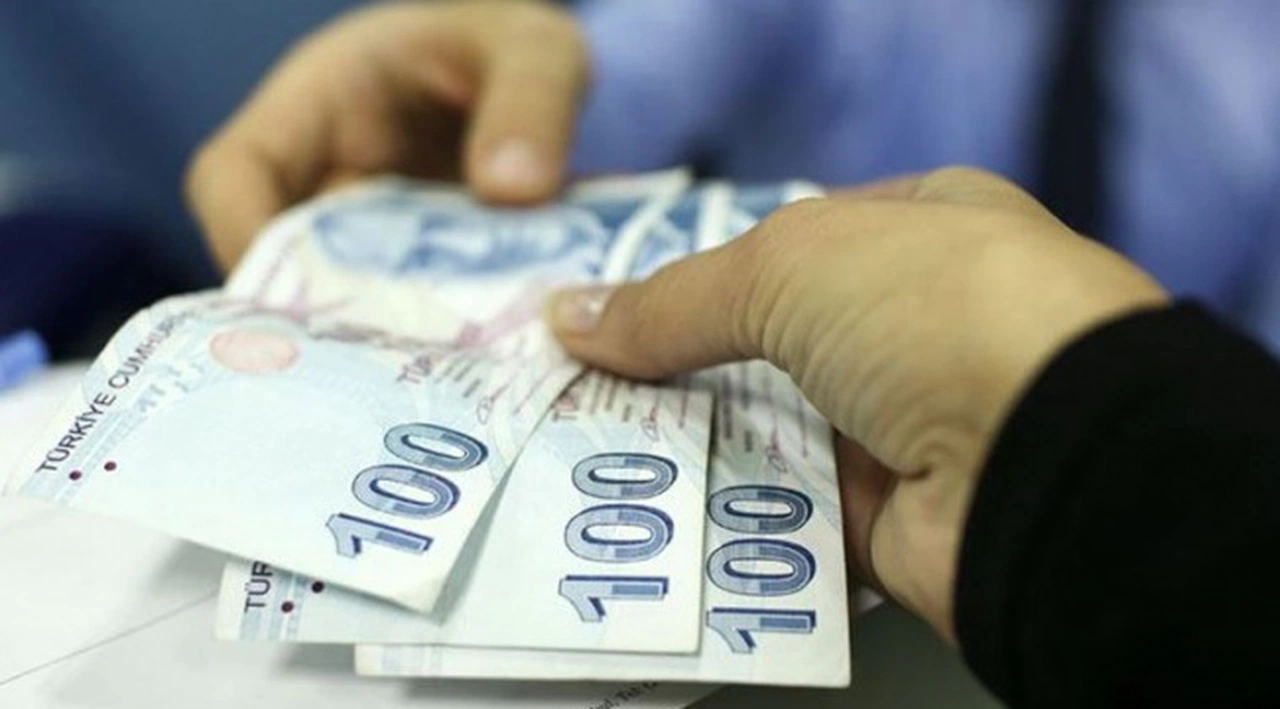 Gelir ve kurum geçici vergi beyannamelerinin verilme ve ödeme süreleri uzatıldı