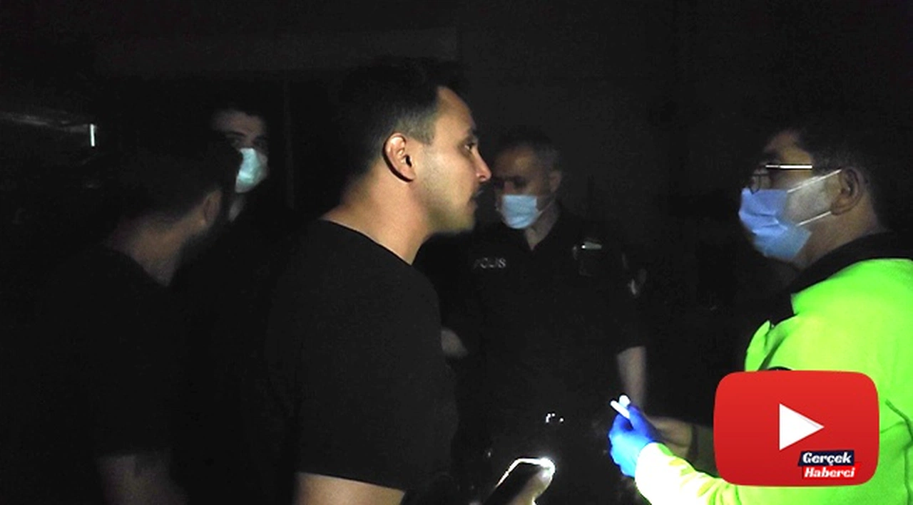 Polisten yabancı boksöre tokat gibi cevap; “Senin karşında Türkiye Cumhuriyetinin polisi var”