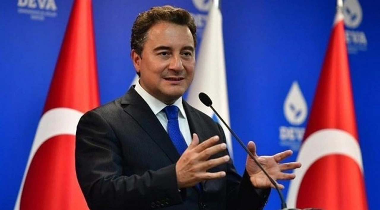 Babacan HDP'ye açılan kapatma davasına ilişkin konuştu: Biz partilerin kapatılmasına karşıyız