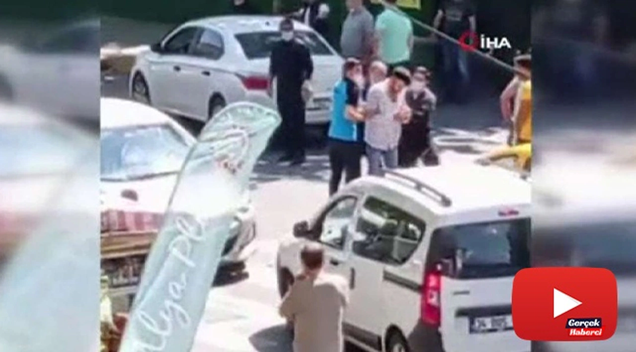 Çarpıp kaçtığı taksi sürücüsü tarafından linç edilmek istendi