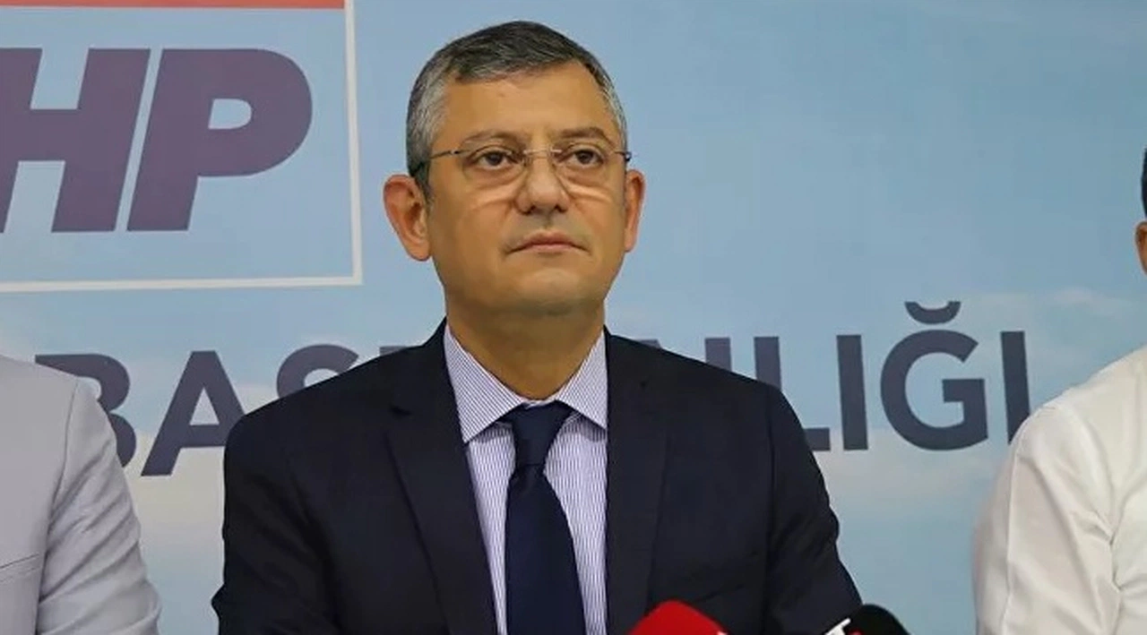 CHP Grup Başkanvekili Özel: 'Bugünkü rezillik devam etsin' diyorsanız Cumhur İttifakı orada duruyor