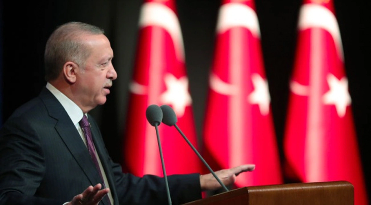 Erdoğan: Türkiye’nin geliştirdiği Covid-19 aşısının tüm insanlığın da aşısı olacağının müjdesini paylaşmak istiyorum