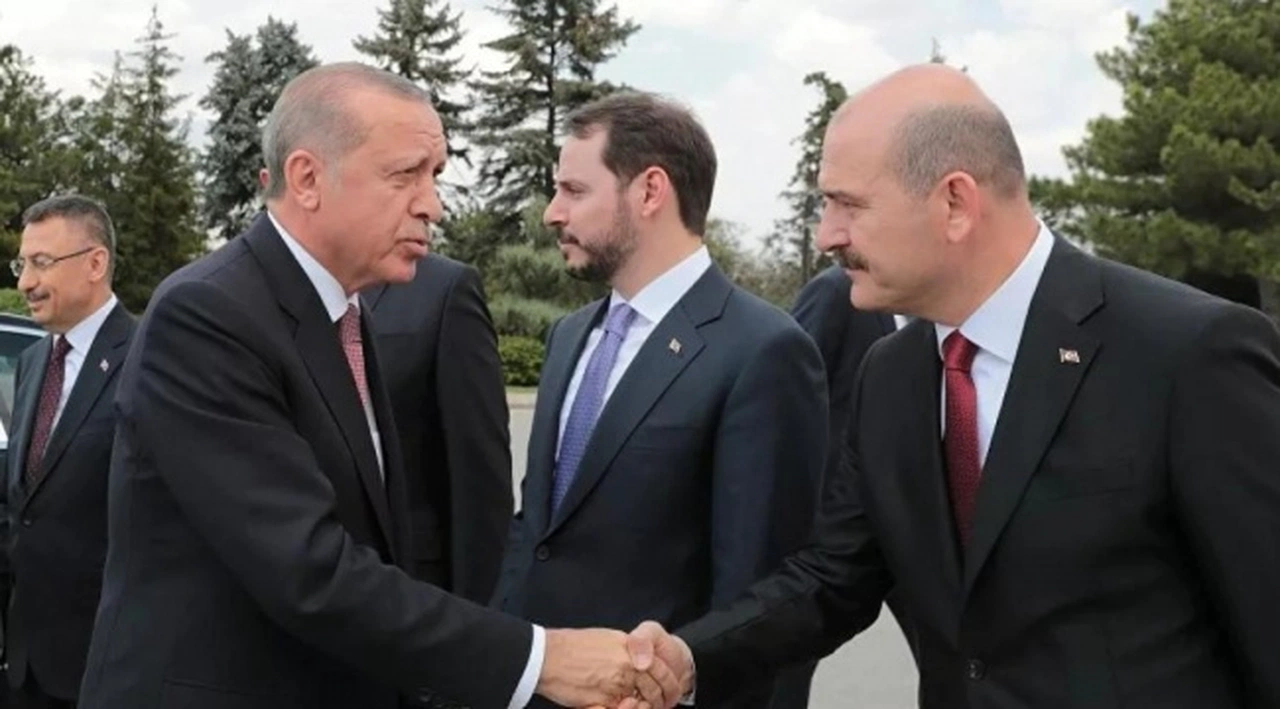 15 Temmuz döneminin AK Parti İstanbul Başkanı Temurci'den "kayıp silah" açıklaması: Berat beyin haberi olmadan yapamaz